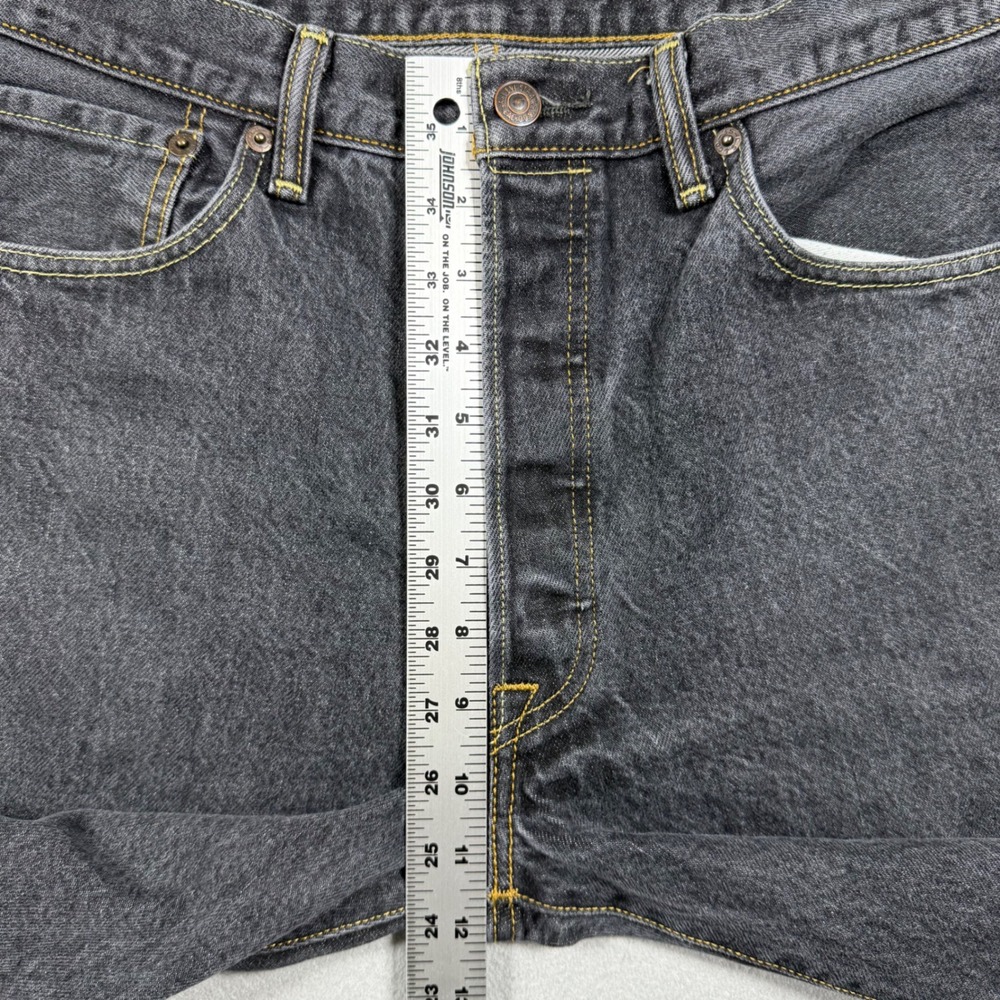 Levis 501 Original Fit Charcoal Gray Straight Leg Denim Jeans Mens 35x30 - Picture 6 of 11